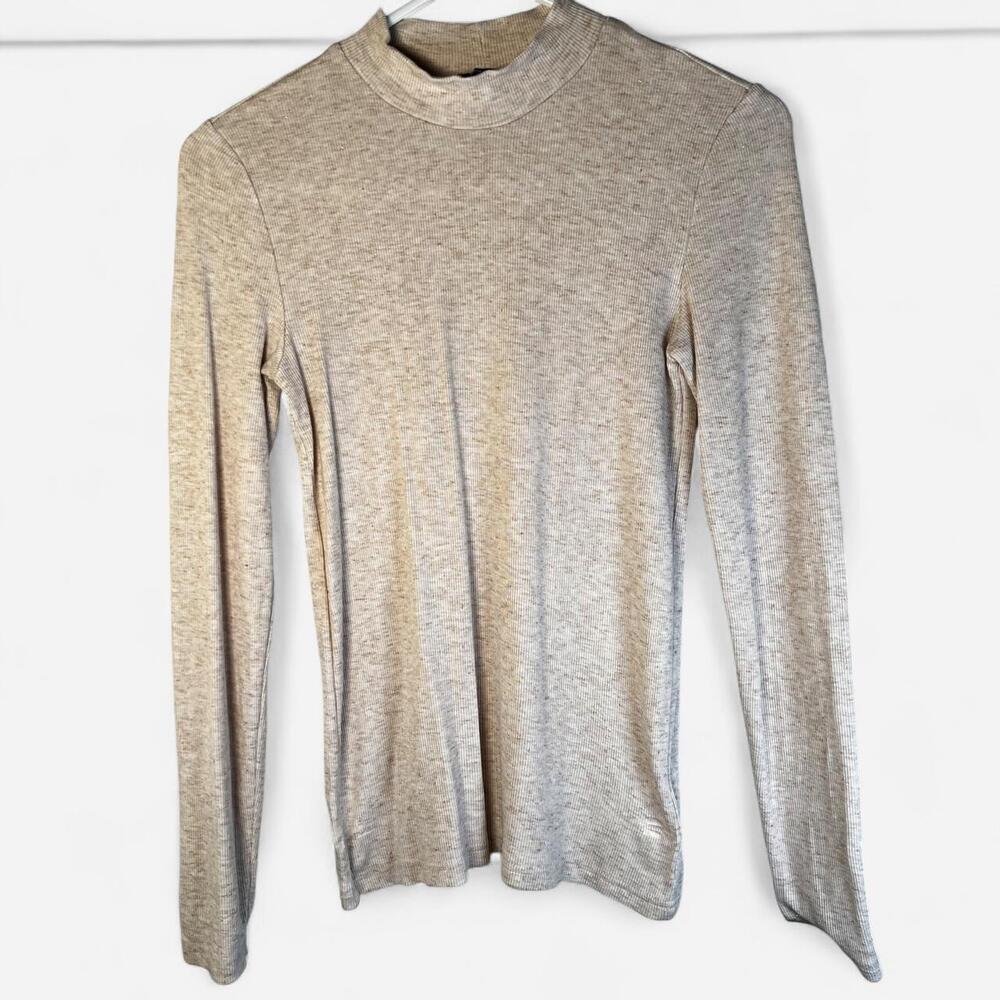 Splendid cream & tan long sleeve turtleneck top in a M